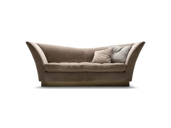High-Winged Majesty Sofa