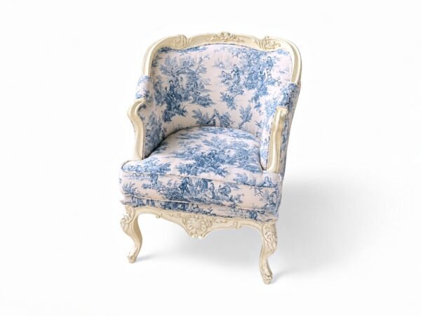 Elegant Baroque Blossom Chair with intricate wood carvings