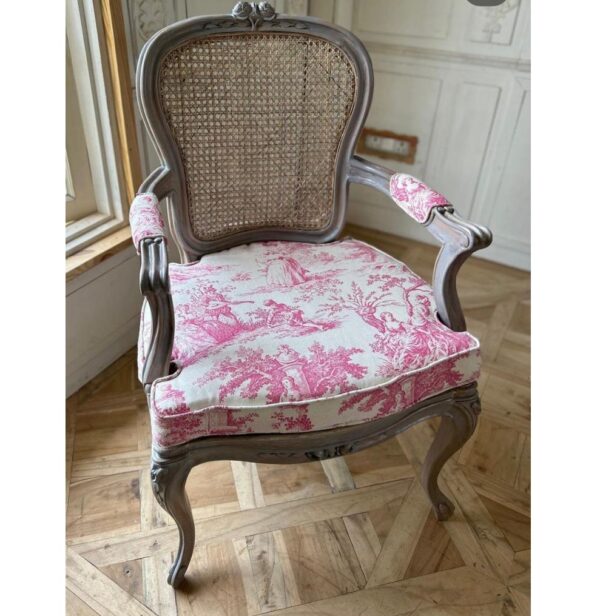 Louis X V Chair