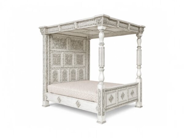 Classic handcarved canopy Bed in teakwood