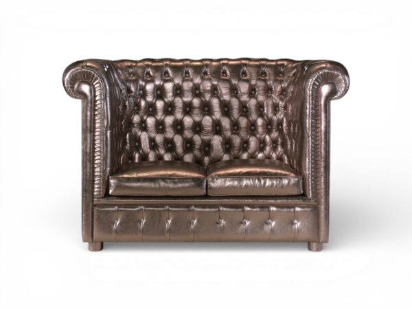 Lounge Chester Sofa in premium leather