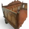 Vintage-style divan with elegant wooden design and sturdy legs