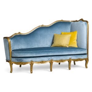 French Chaise Lounge in blue velvet with golden carved wooden frame