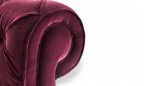 Elegant Imperial Chesterfield seating for living rooms