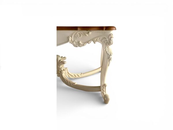 Traditional carved coffee table furniture