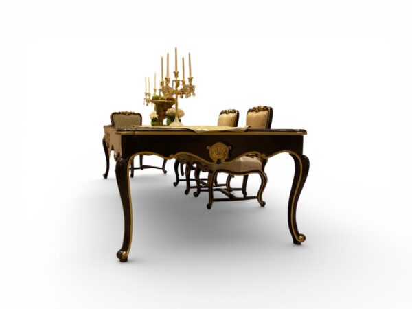 Classic dining setup featuring Lorient Grand Table