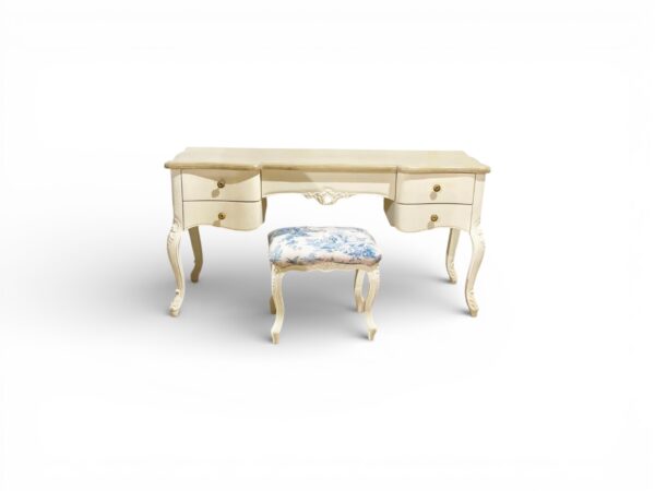 Classic wooden Orna dressing table