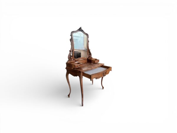 Classic vanity table with curved legs