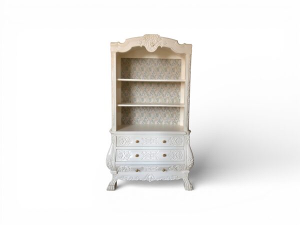 Kingsley Classic cabinet with carved detailing