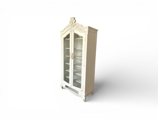Premium display cupboard with classic silhouette