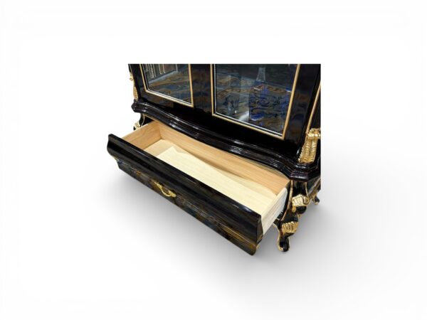 Luxury wooden display cabinet with curved legs