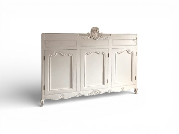 Ornate European style buffet furniture