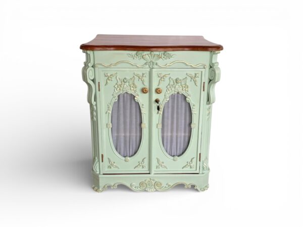 Handcrafted classic cabinet for refined spaces