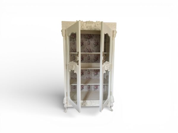 Ivoria Belle display cabinet with glass doors