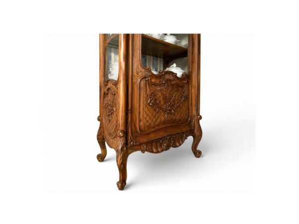 Luxury wooden vitrine for refined interiors